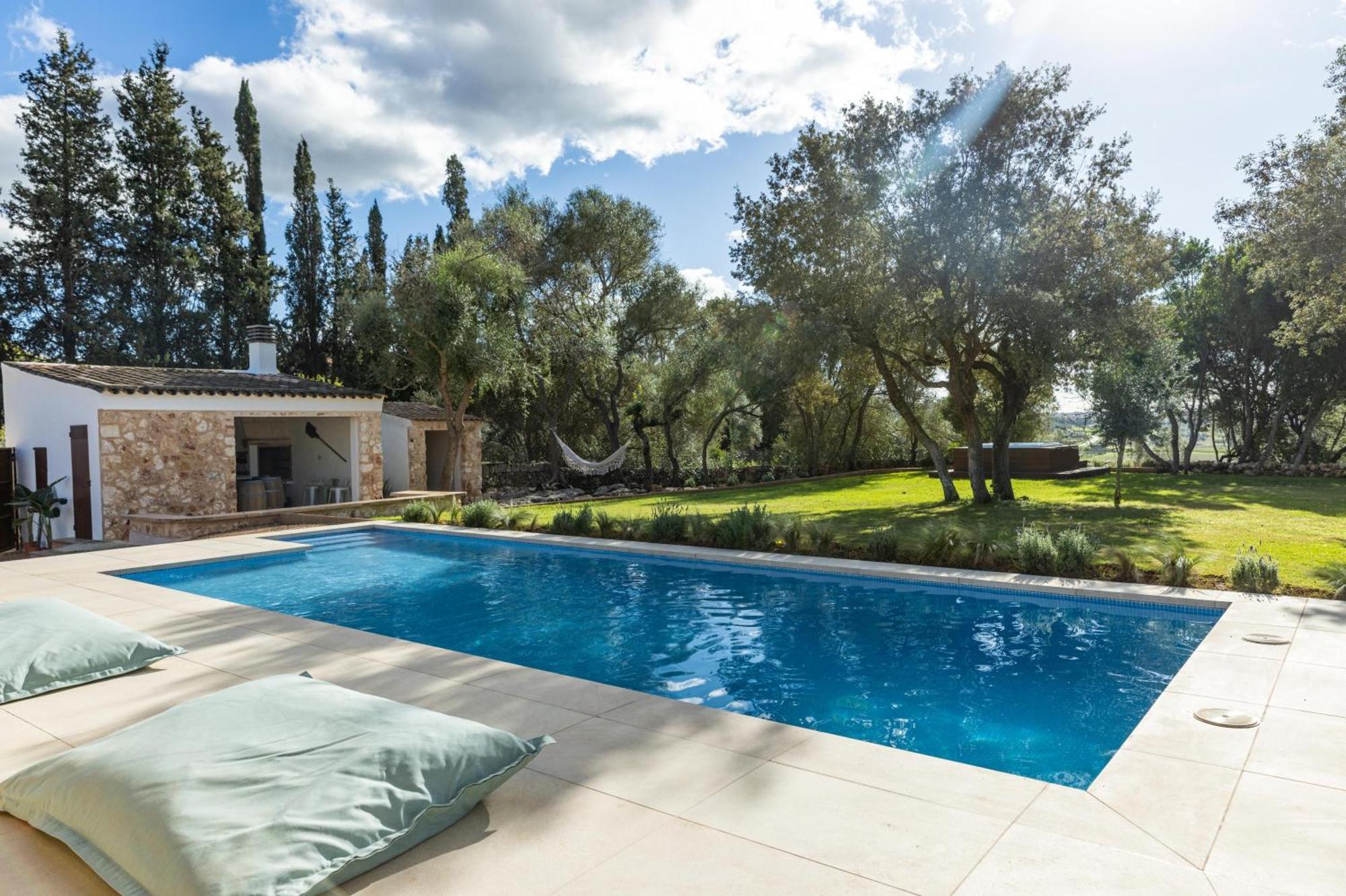 Es Mirador De Vernissa Jacuzzi Sauna Y Piscina Santa Margalida Kültér fotó